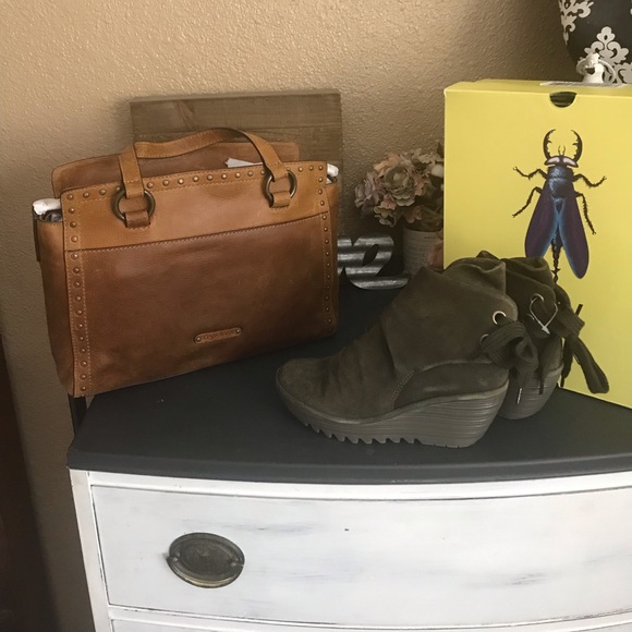 FLY LONDON SUEDE BOOTIES SLUDGE - Picture 4 of 5